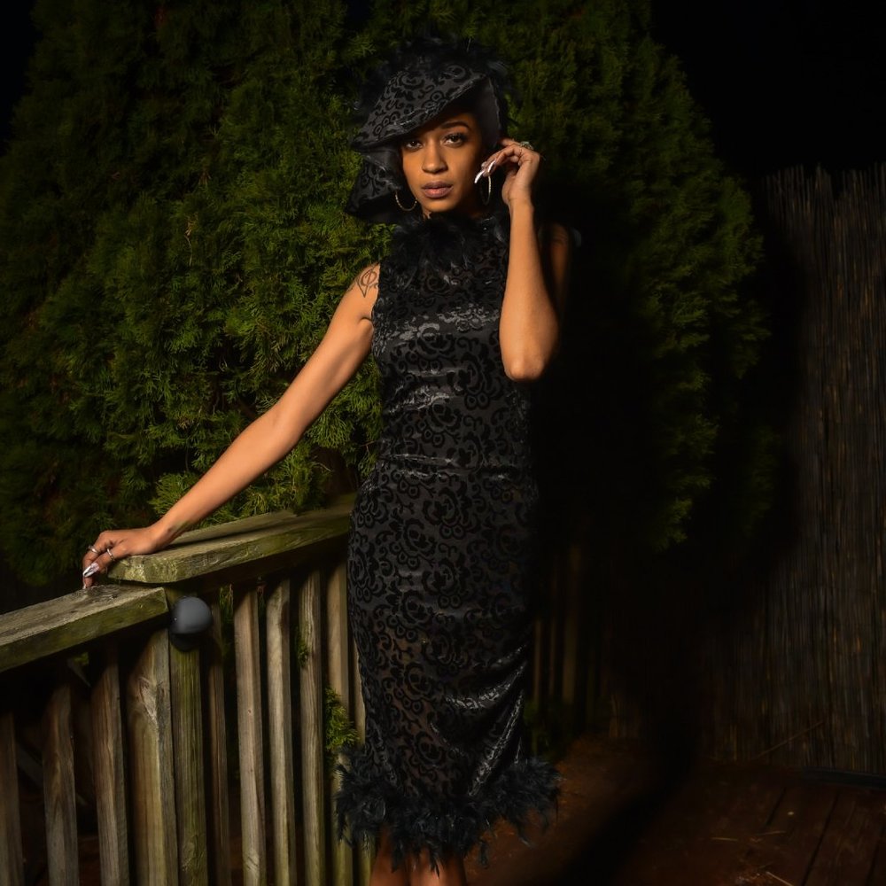 Mysterious Fabulist Black. Feather Dress With Hat